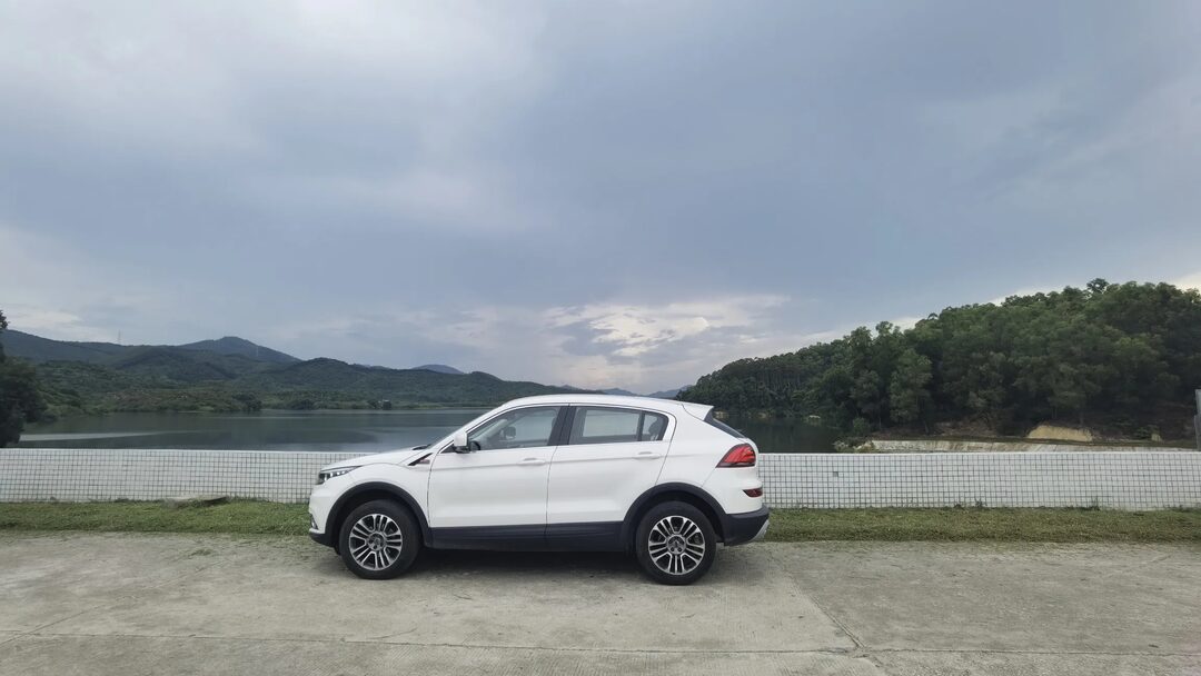 今天更换了4条SUV轮胎